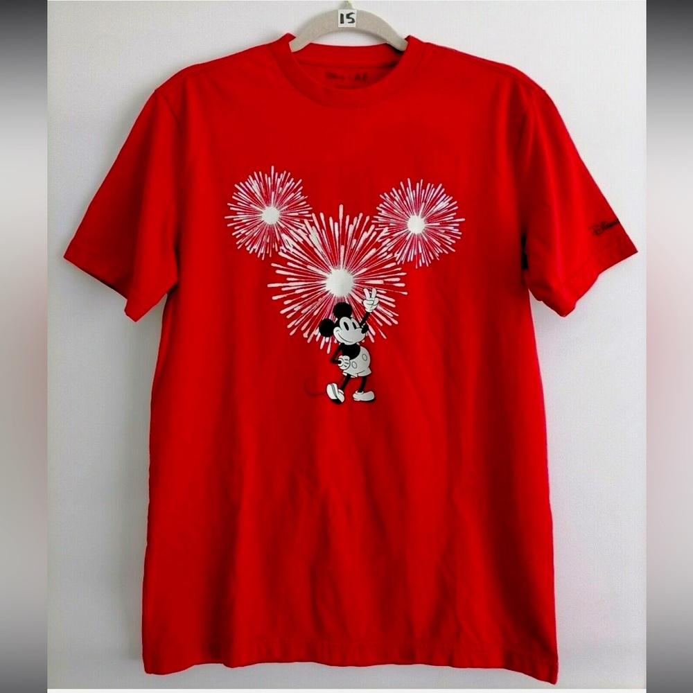 🌸 Disney x AE Mickey Mouse T-Shirt Tee American Eagle Collaboration 🌸
lol
